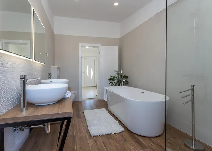 Golden View Penthouse Appartamento Hvar Town