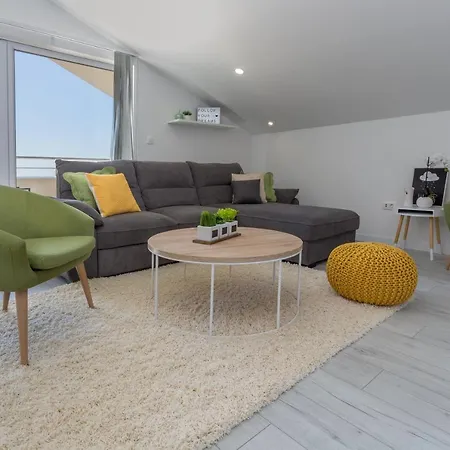 Апартаменти Golden View Penthouse Хвар