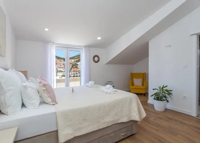 Apartment Golden View Penthouse *