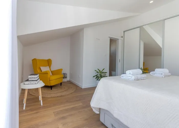 Golden View Penthouse