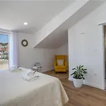 Golden View Penthouse Apartman *