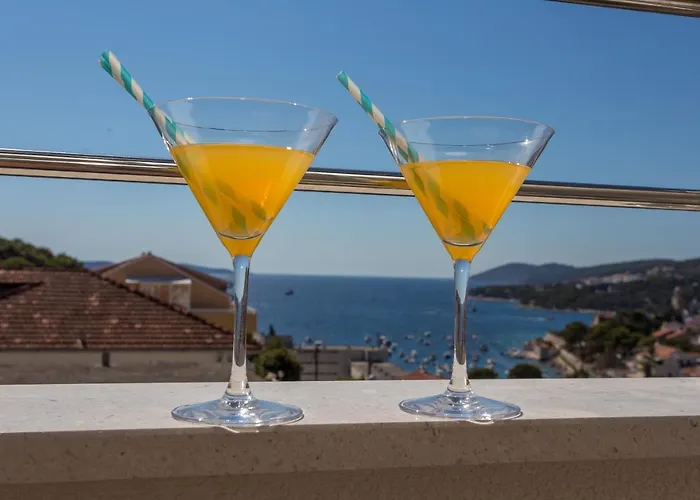 Golden View Penthouse Apartament