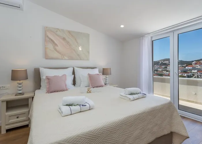 Apartment Golden View Penthouse